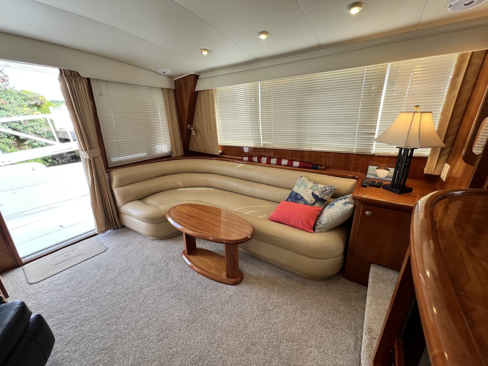 2004 Navigator 4400 - Photo 6
