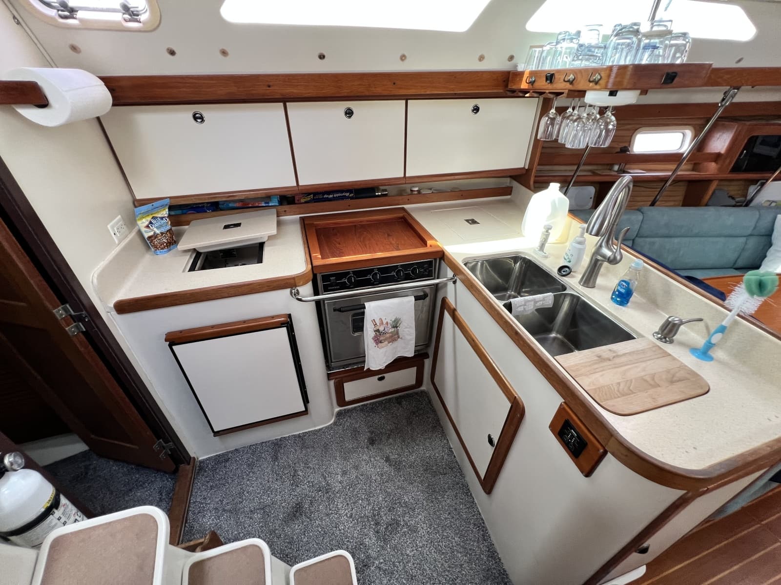 1997 Catalina 380 - Photo 21