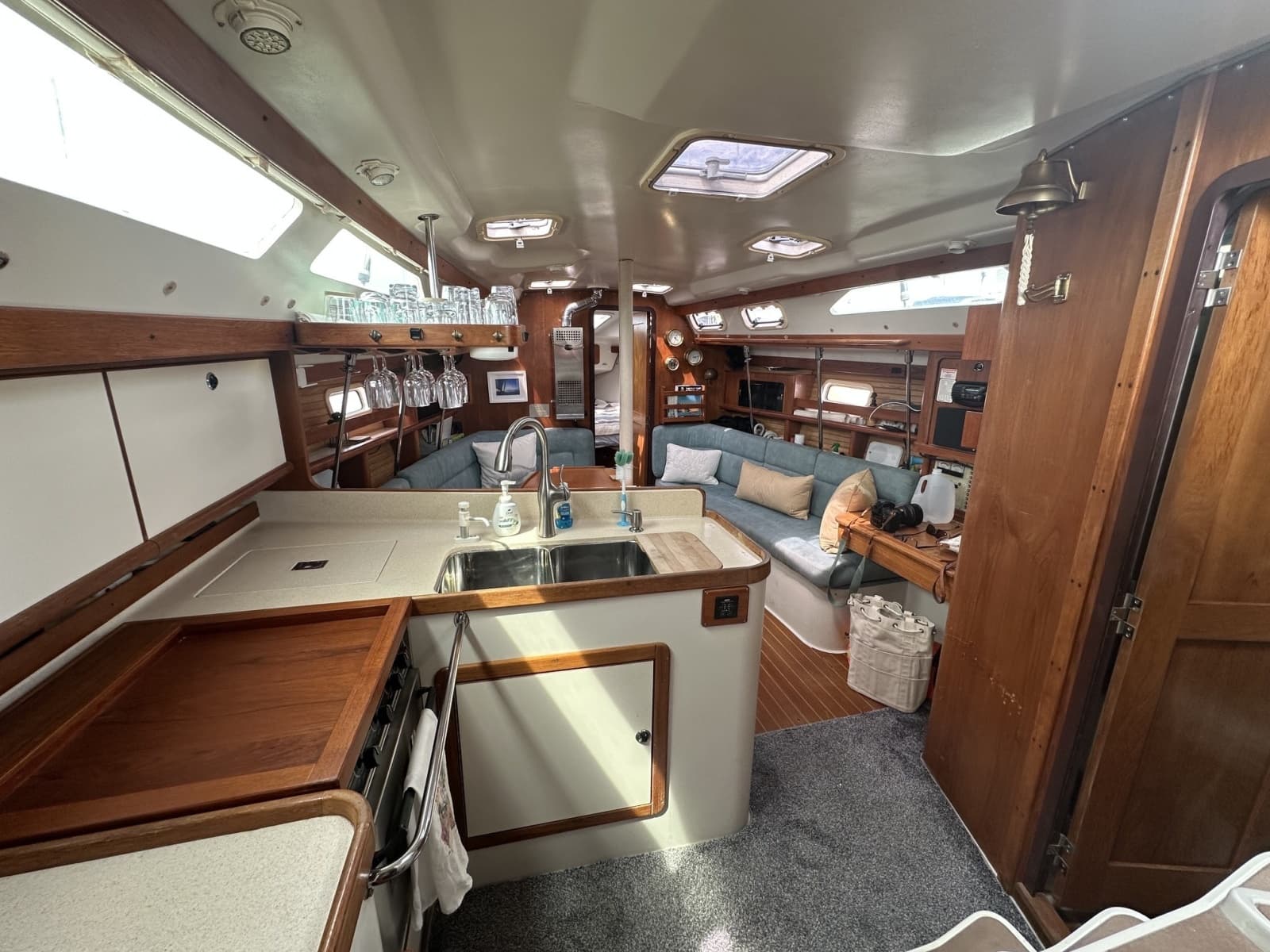 1997 Catalina 380 - Photo 6