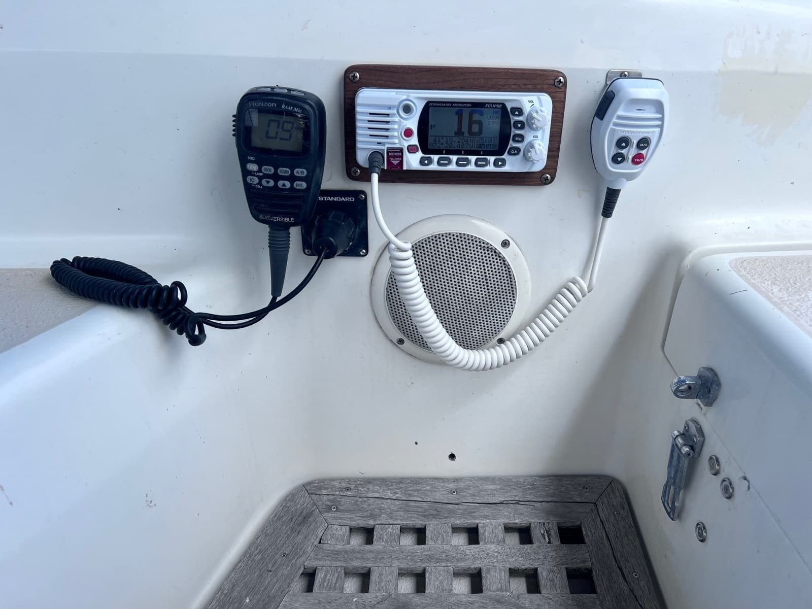 1997 Catalina 380 - Photo 10