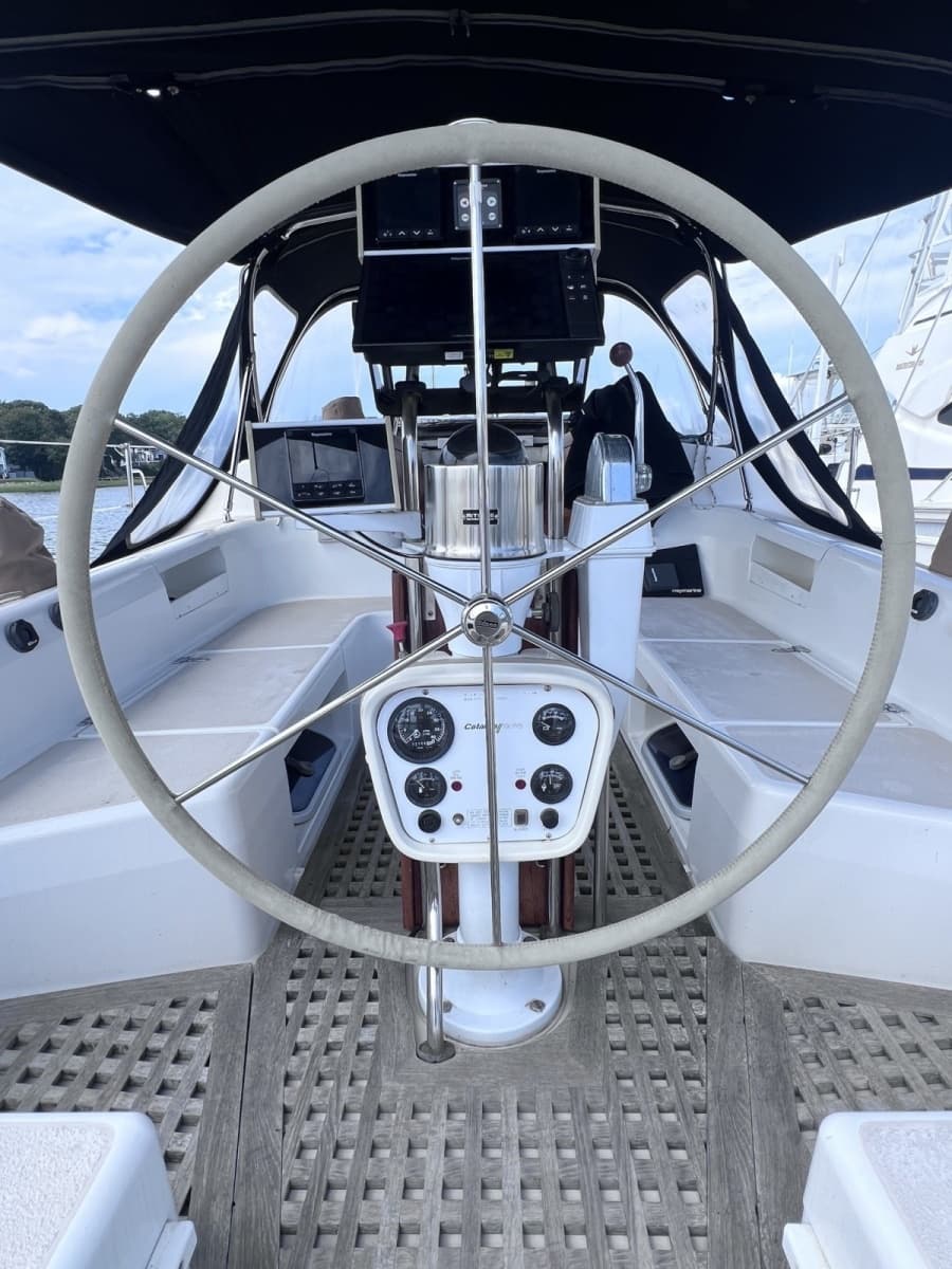 1997 Catalina 380 - Photo 9