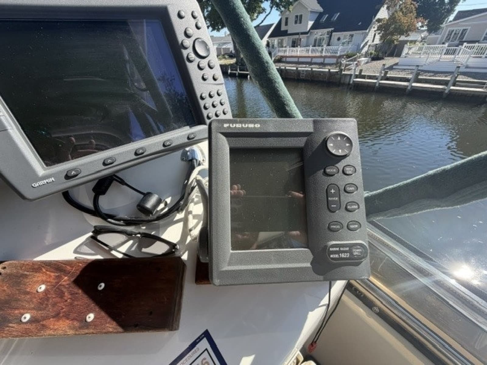 1993 Silverton 34 Motor Yacht - Photo 46