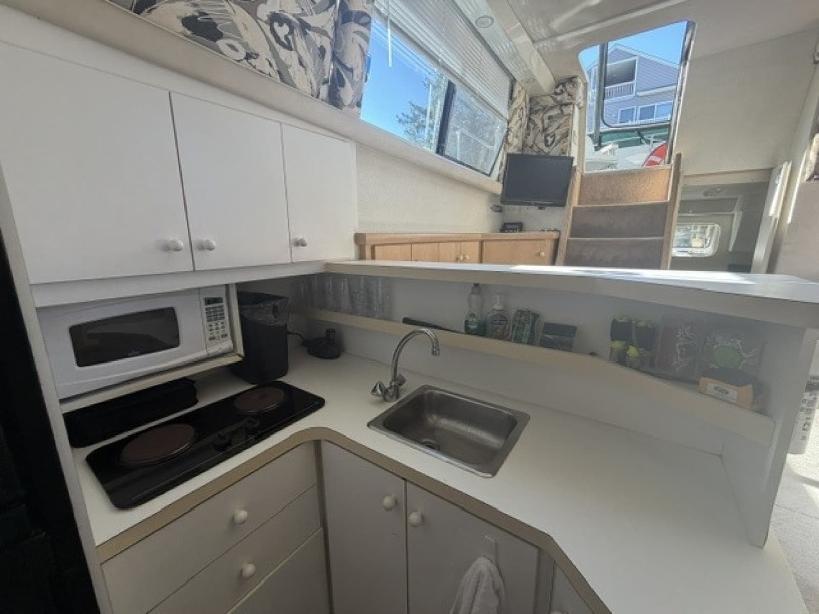 1993 Silverton 34 Motor Yacht - Photo 67