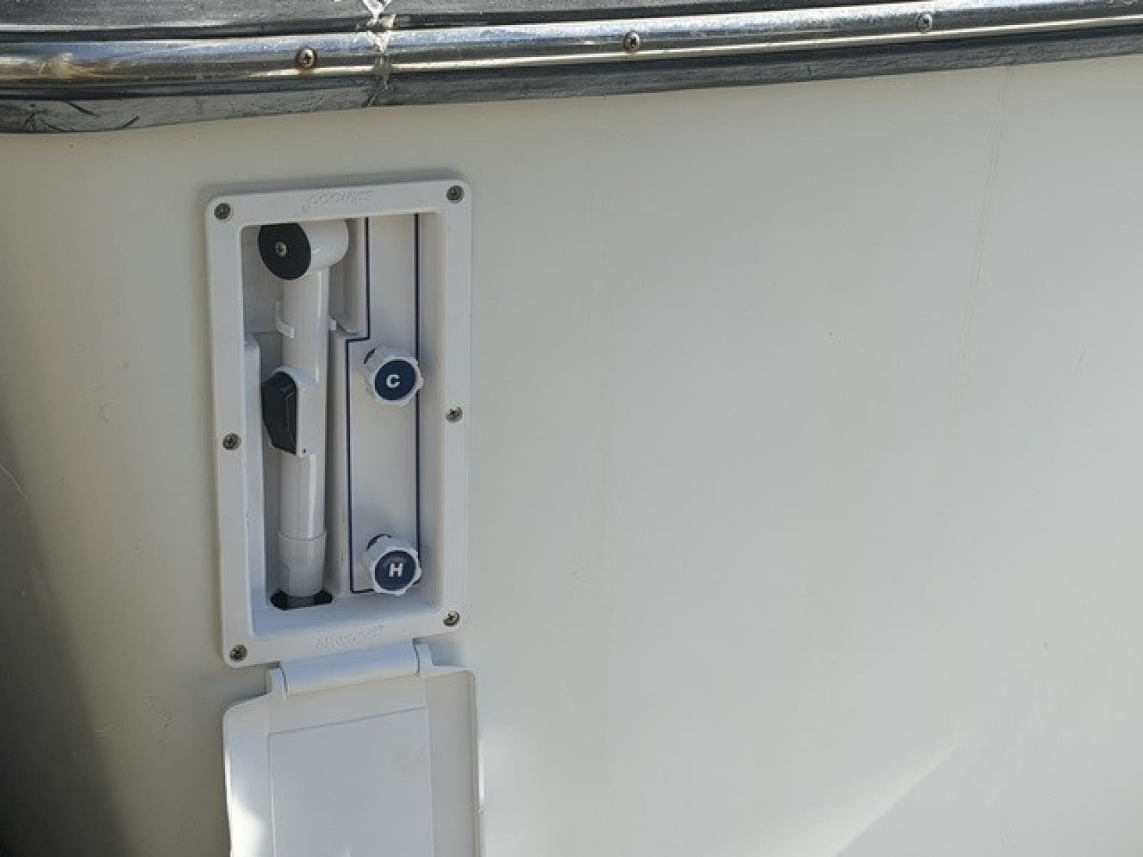 1993 Silverton 34 Motor Yacht - Photo 5