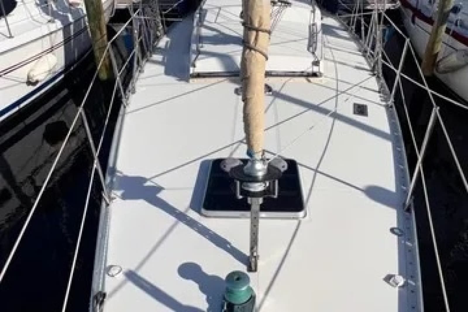 2011 Reliance 44 - Photo 22
