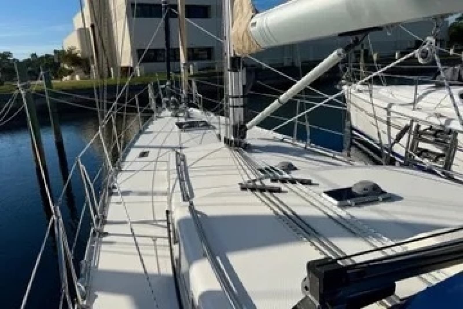 2011 Reliance 44 - Photo 20