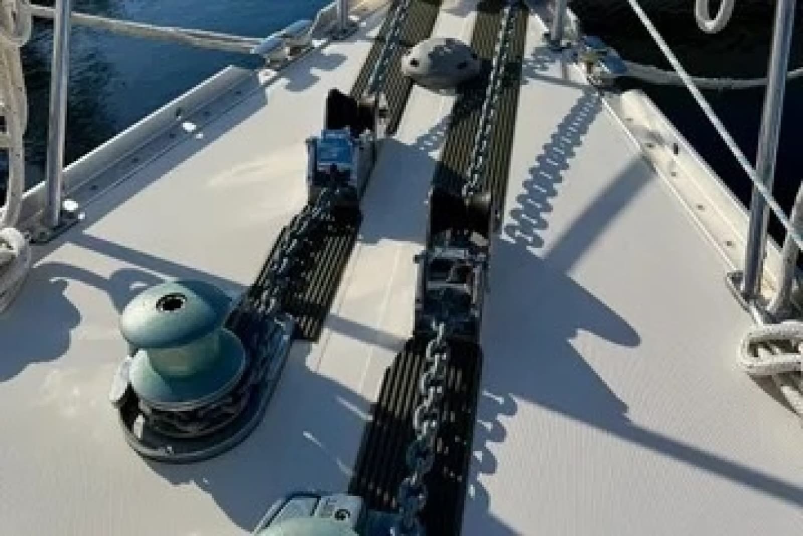 2011 Reliance 44 - Photo 26