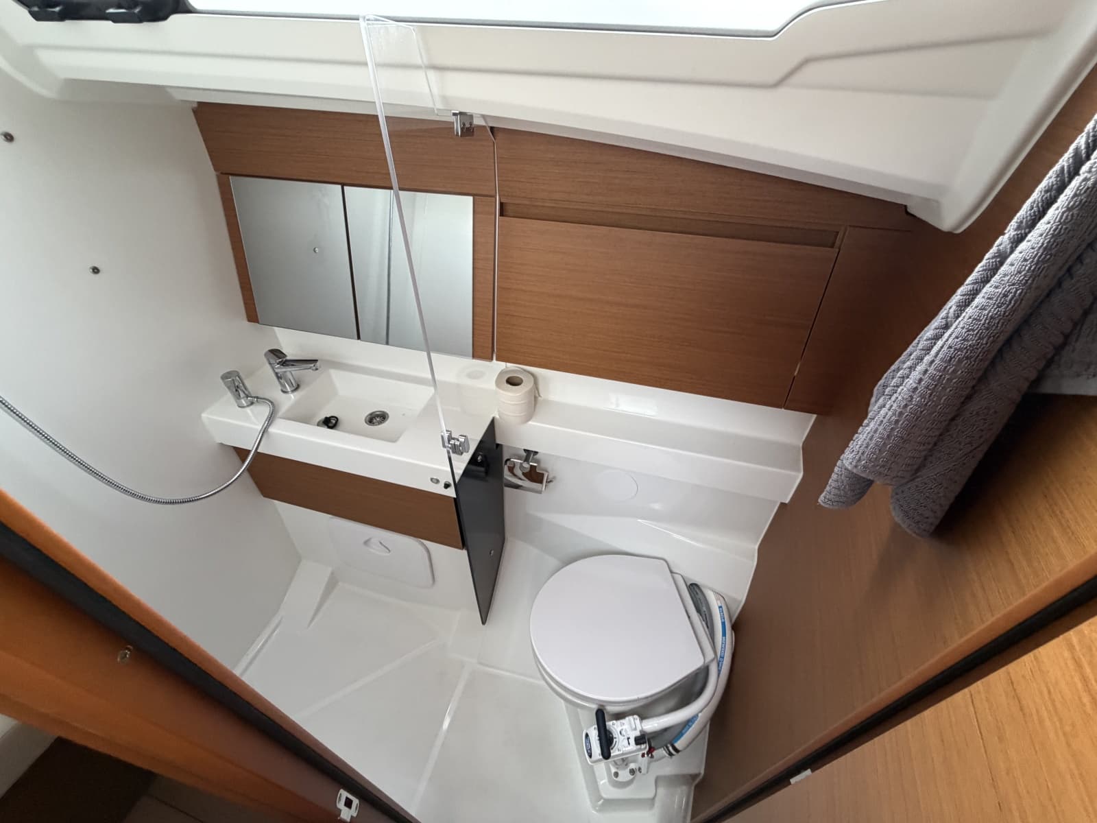 2024 Jeanneau Sun Odyssey 410 - Photo 14
