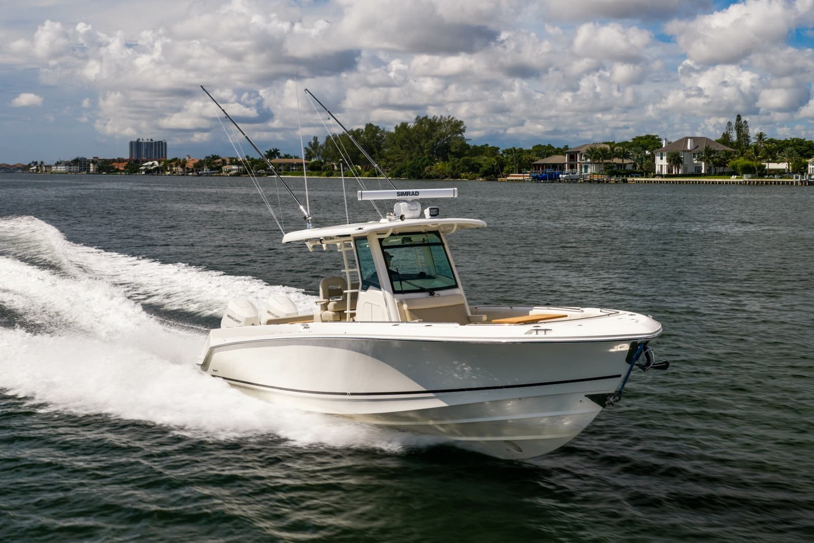 2024 Boston Whaler 330 Outrage - Photo 17