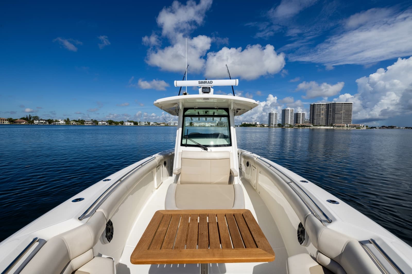 2024 Boston Whaler 330 Outrage - Photo 28