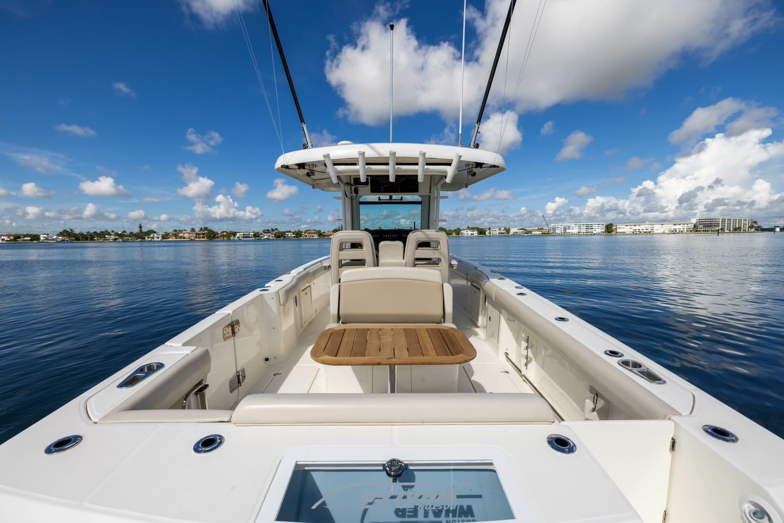2024 Boston Whaler 330 Outrage - Photo 50