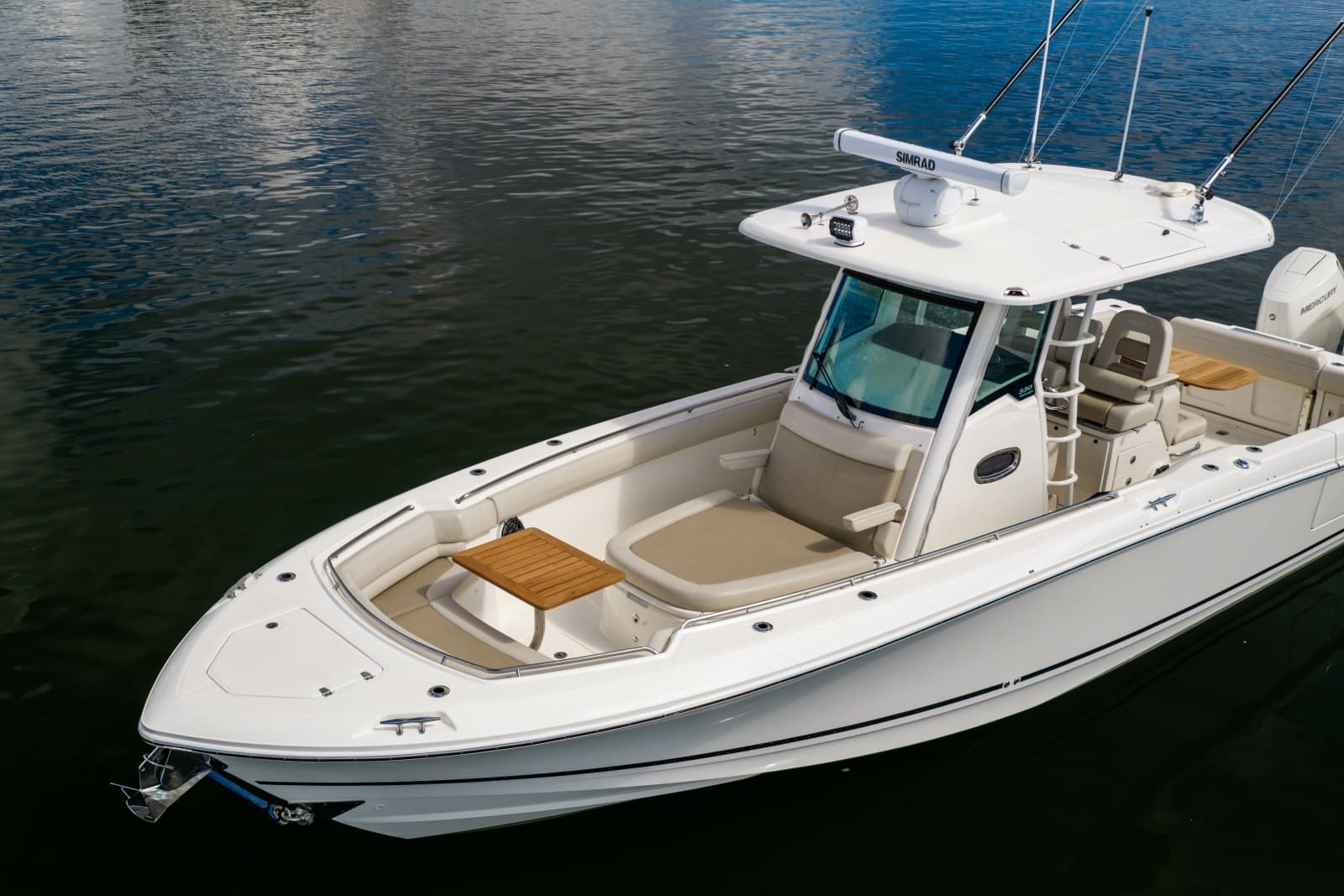 2024 Boston Whaler 330 Outrage - Photo 10