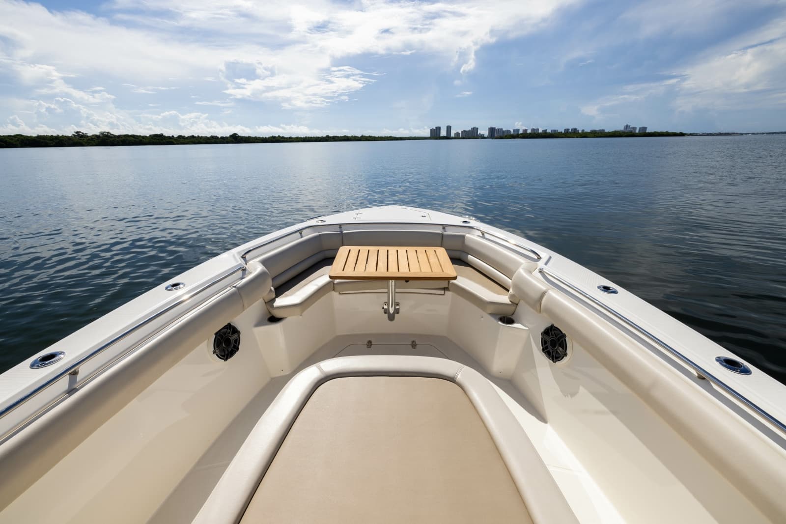 2024 Boston Whaler 330 Outrage - Photo 24