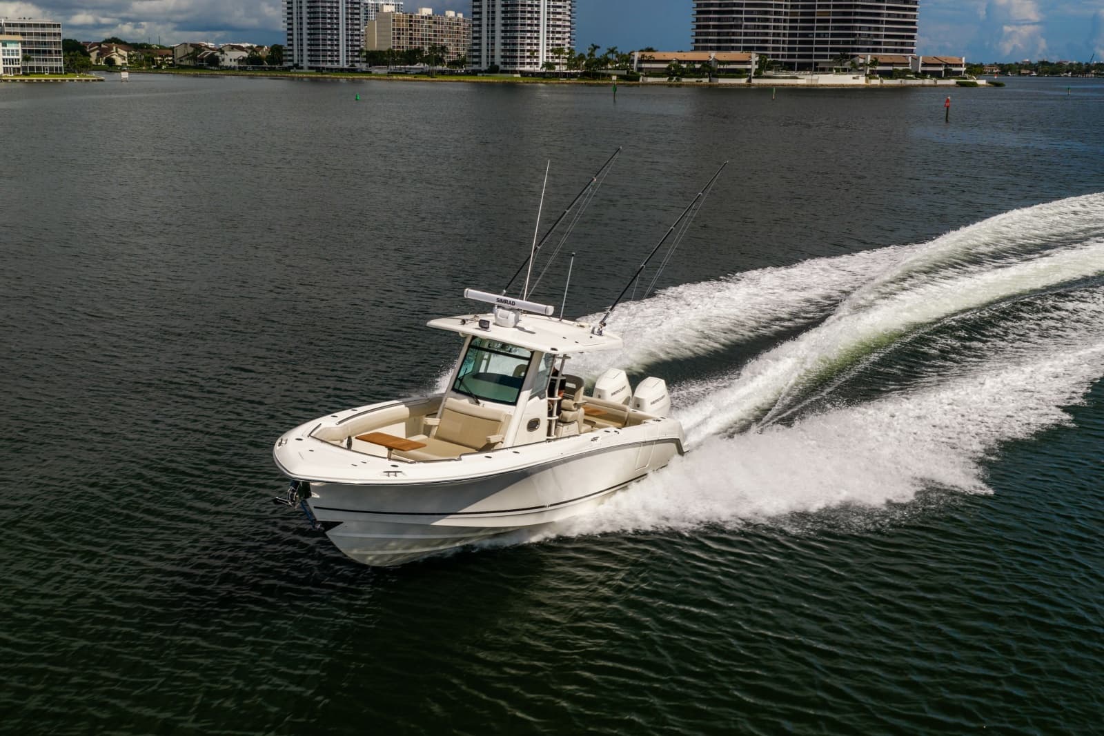 2024 Boston Whaler 330 Outrage - Photo 68