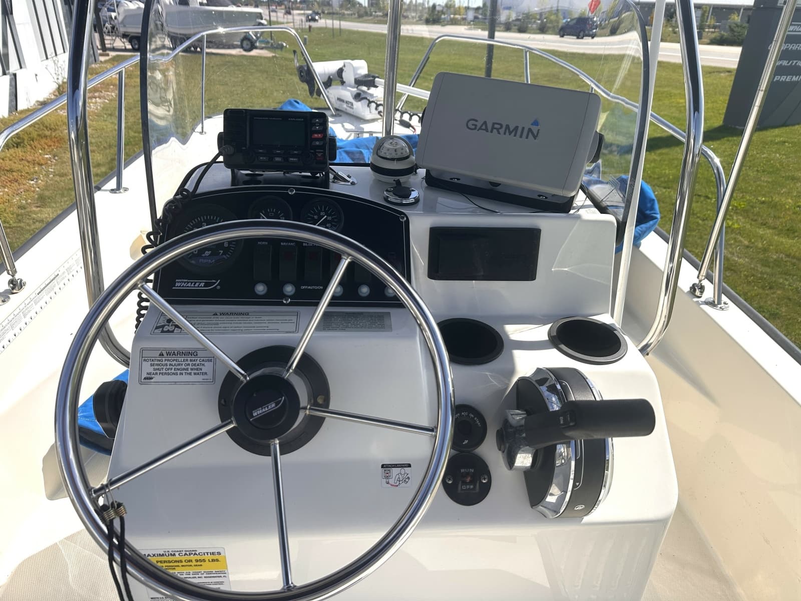 2015 Boston Whaler 170 Montauk - Photo 8