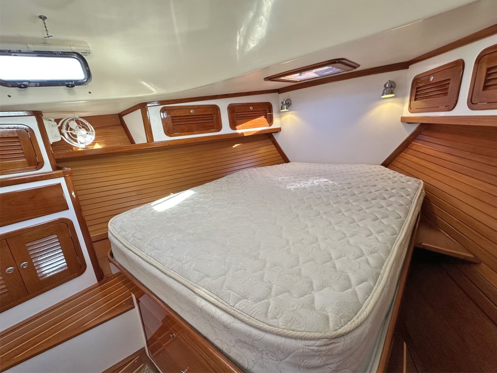2004 Bruckmann Bluestar 37 - Photo 23