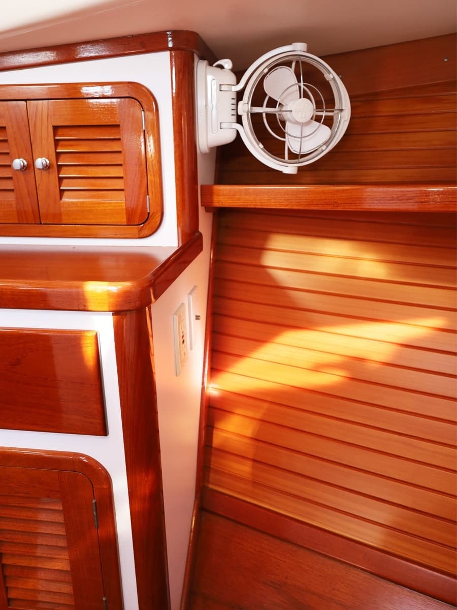 2004 Bruckmann Bluestar 37 - Photo 25