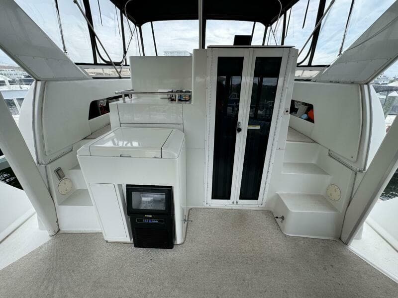 1999 Carver 406 Aft Cabin Motor Yacht - Photo 15