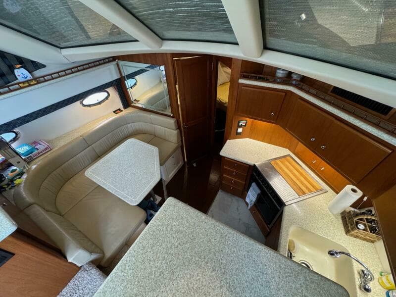 1999 Carver 406 Aft Cabin Motor Yacht - Photo 30