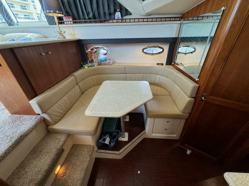 1999 Carver 406 Aft Cabin Motor Yacht - Photo 31