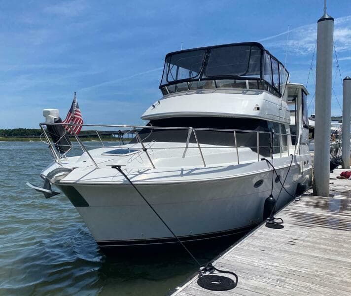 1999 Carver 406 Aft Cabin Motor Yacht - Photo 5