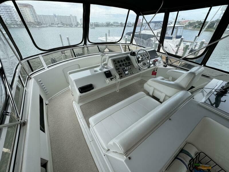 1999 Carver 406 Aft Cabin Motor Yacht - Photo 19