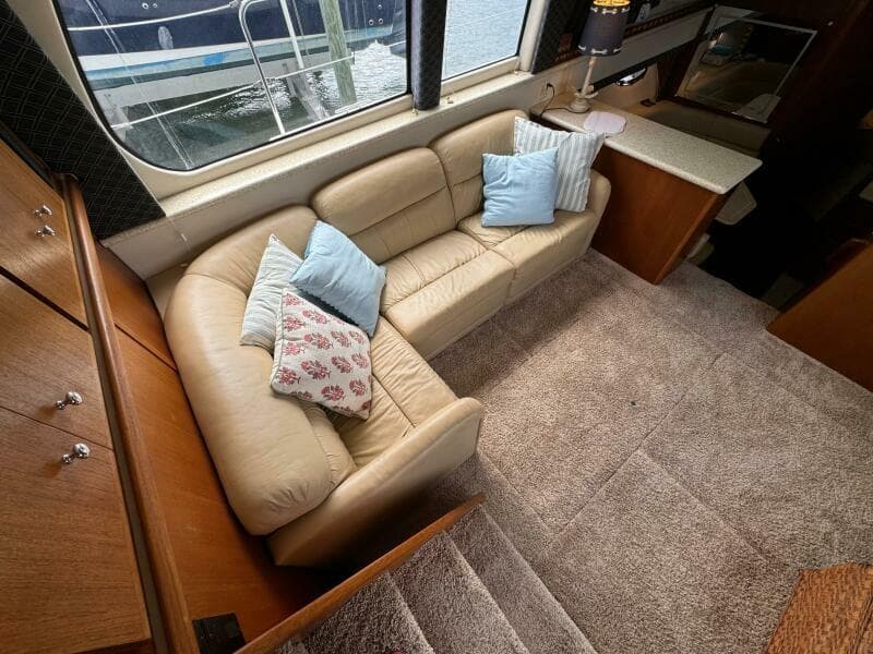 1999 Carver 406 Aft Cabin Motor Yacht - Photo 24