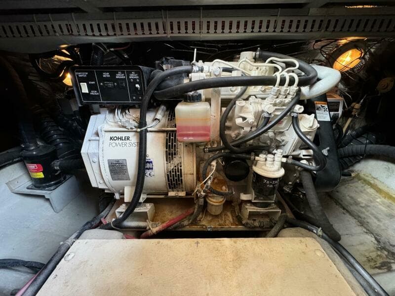 1999 Carver 406 Aft Cabin Motor Yacht - Photo 49