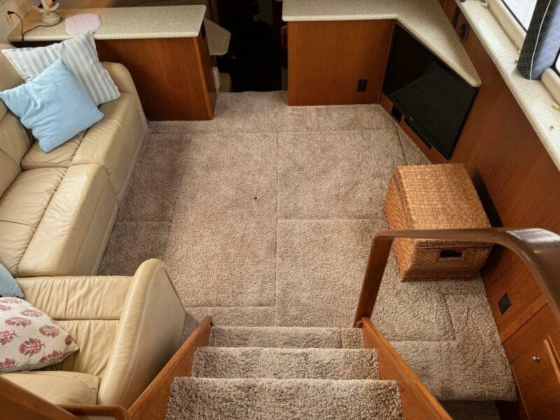 1999 Carver 406 Aft Cabin Motor Yacht - Photo 27