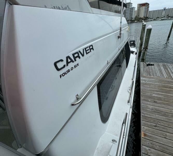 1999 Carver 406 Aft Cabin Motor Yacht - Photo 12