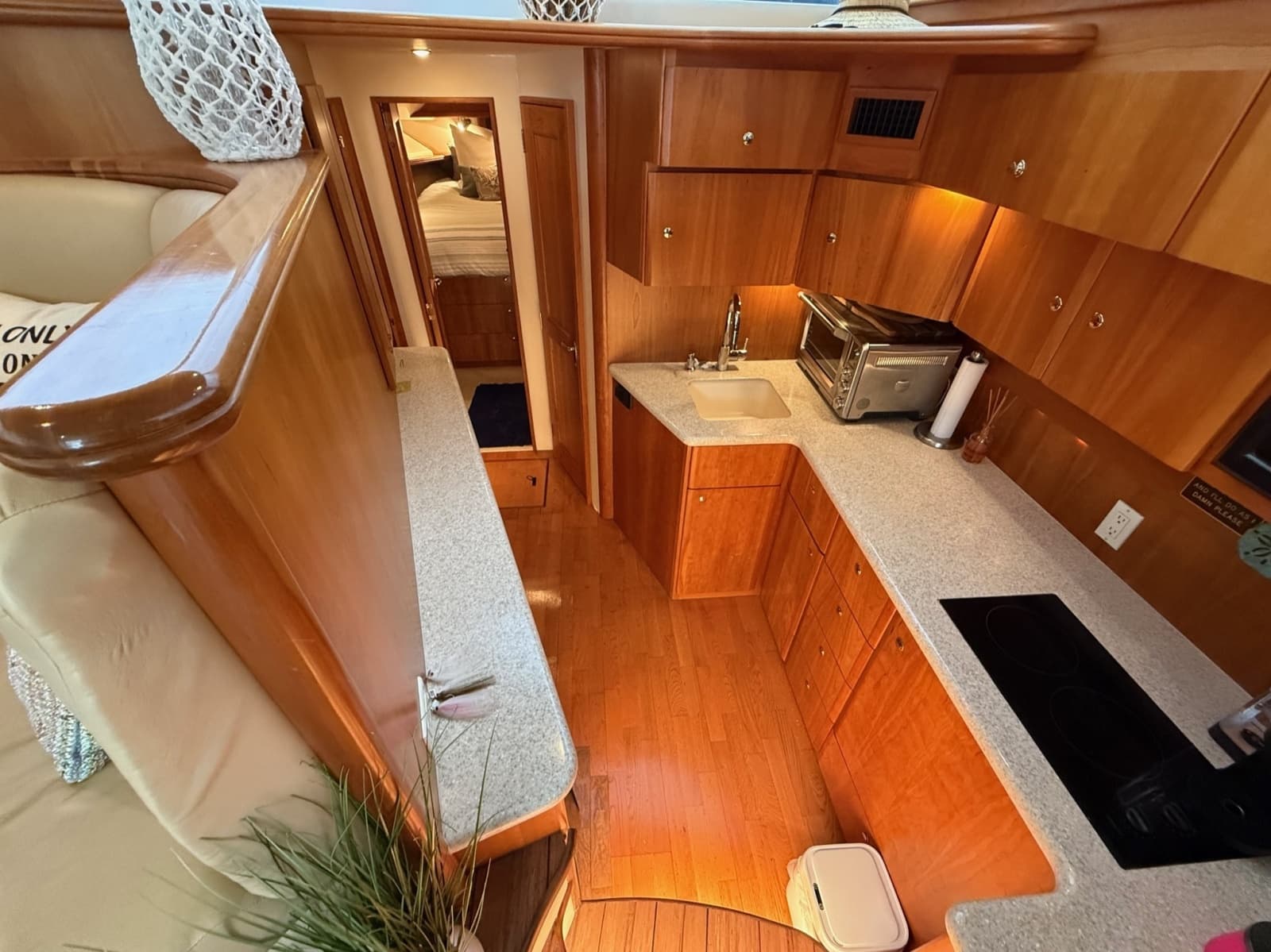 2001 Silverton Convertible - Photo 22