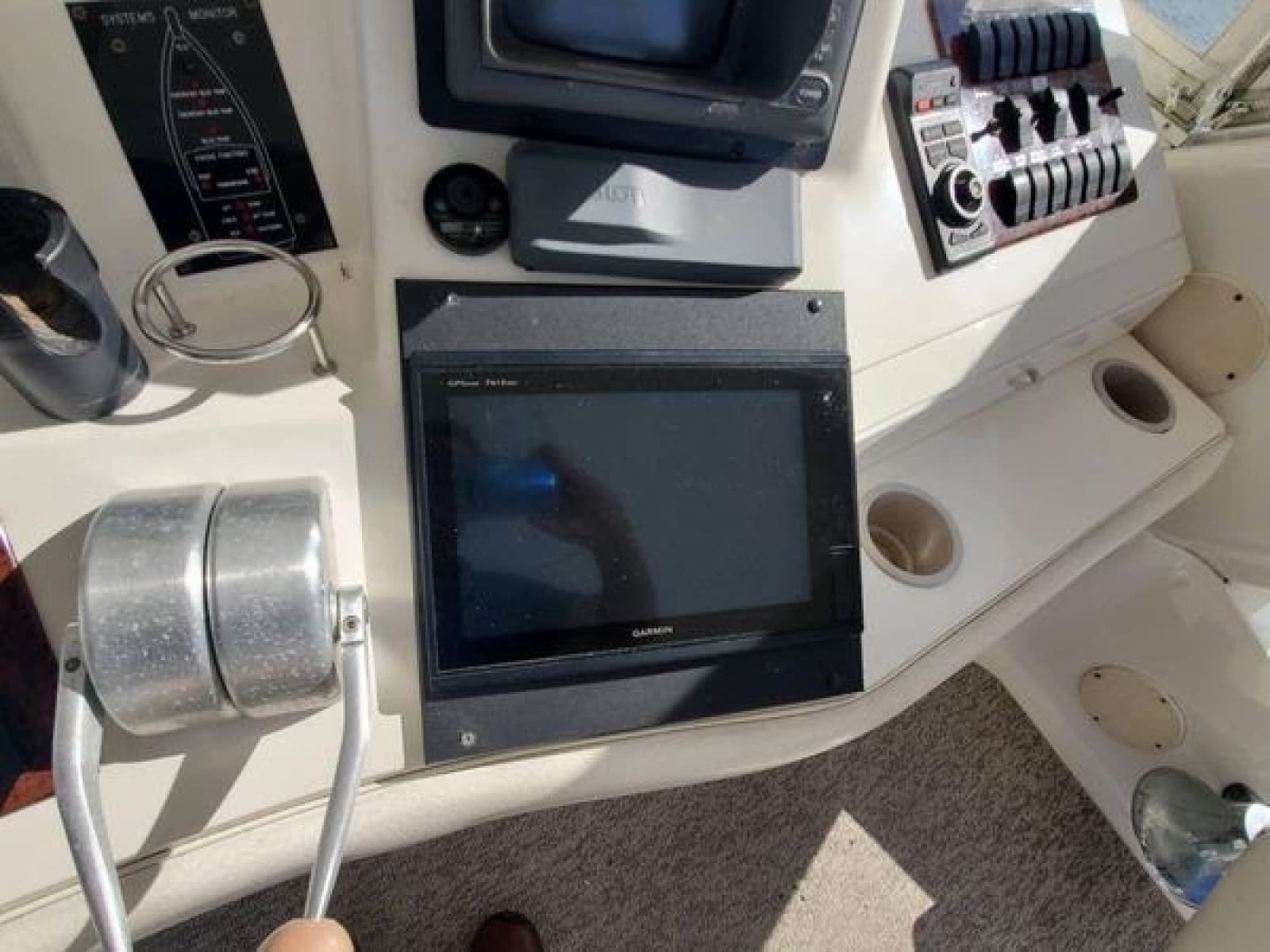 1999 Sea Ray Sedan - Photo 12