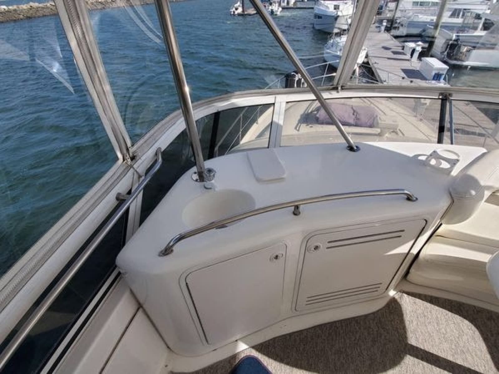 1999 Sea Ray Sedan - Photo 11