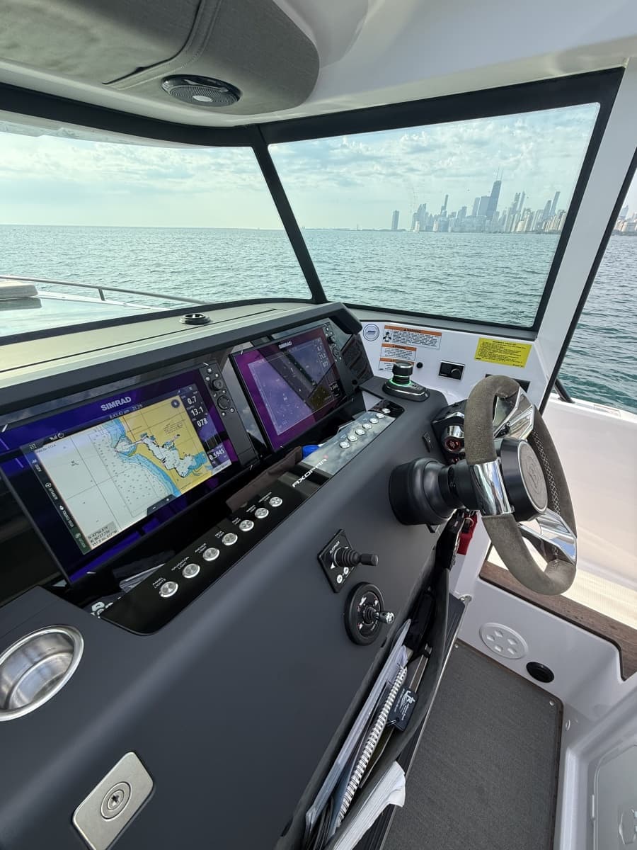 2023 Axopar Brabus 37 XC Cross Cabin - Photo 29