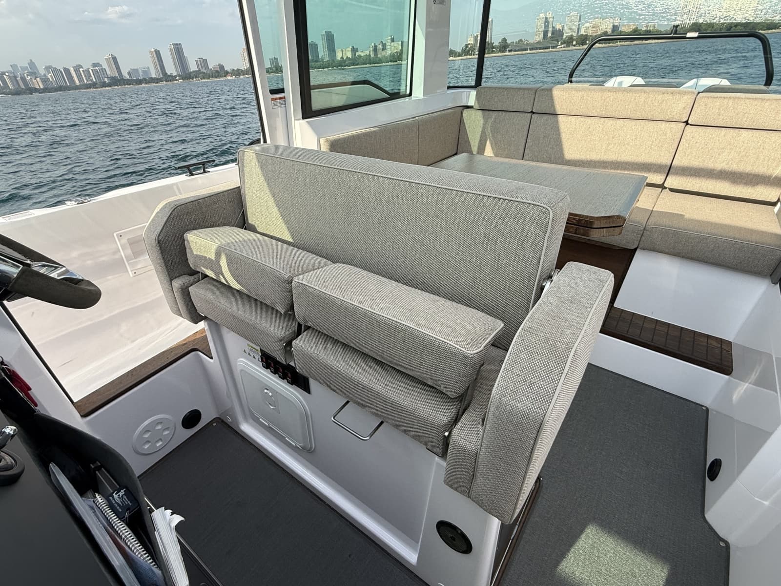 2023 Axopar Brabus 37 XC Cross Cabin - Photo 42