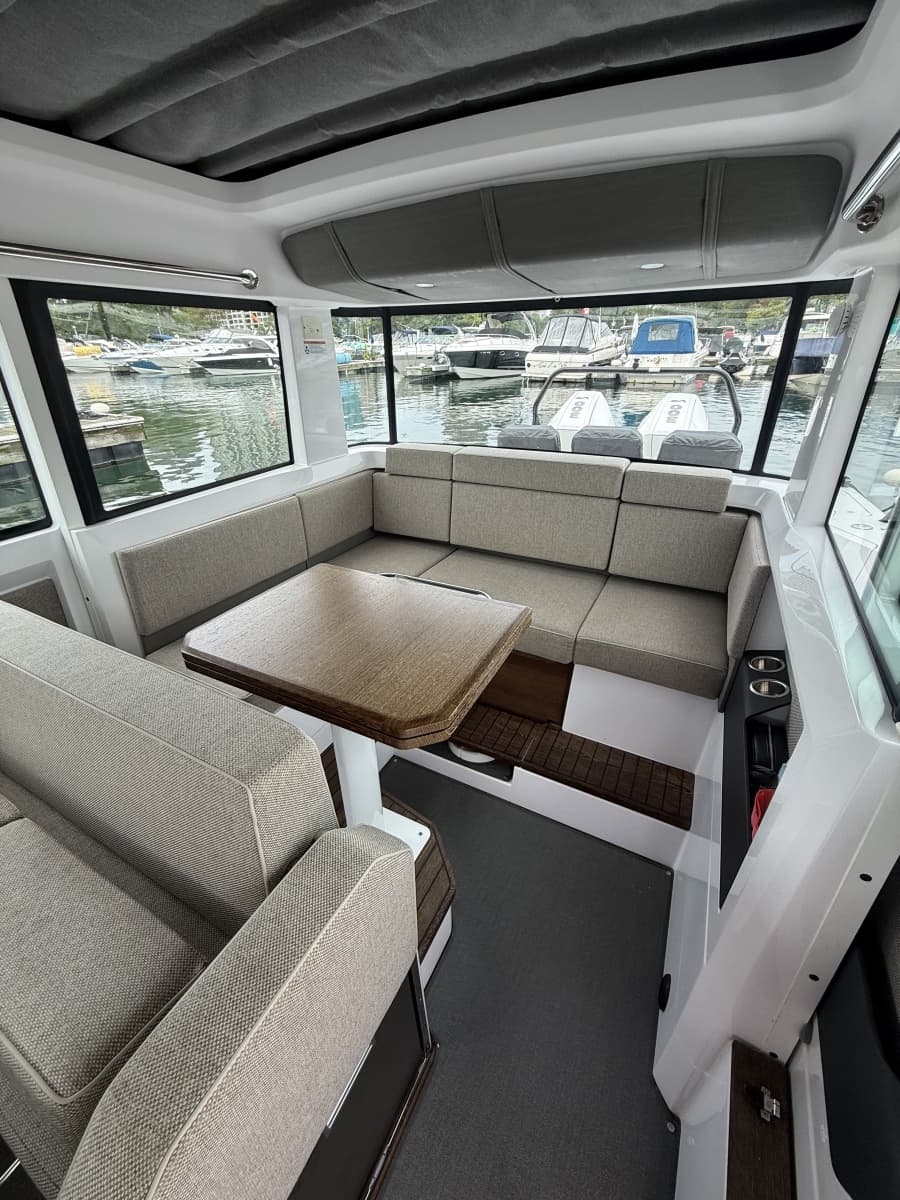 2023 Axopar Brabus 37 XC Cross Cabin - Photo 9
