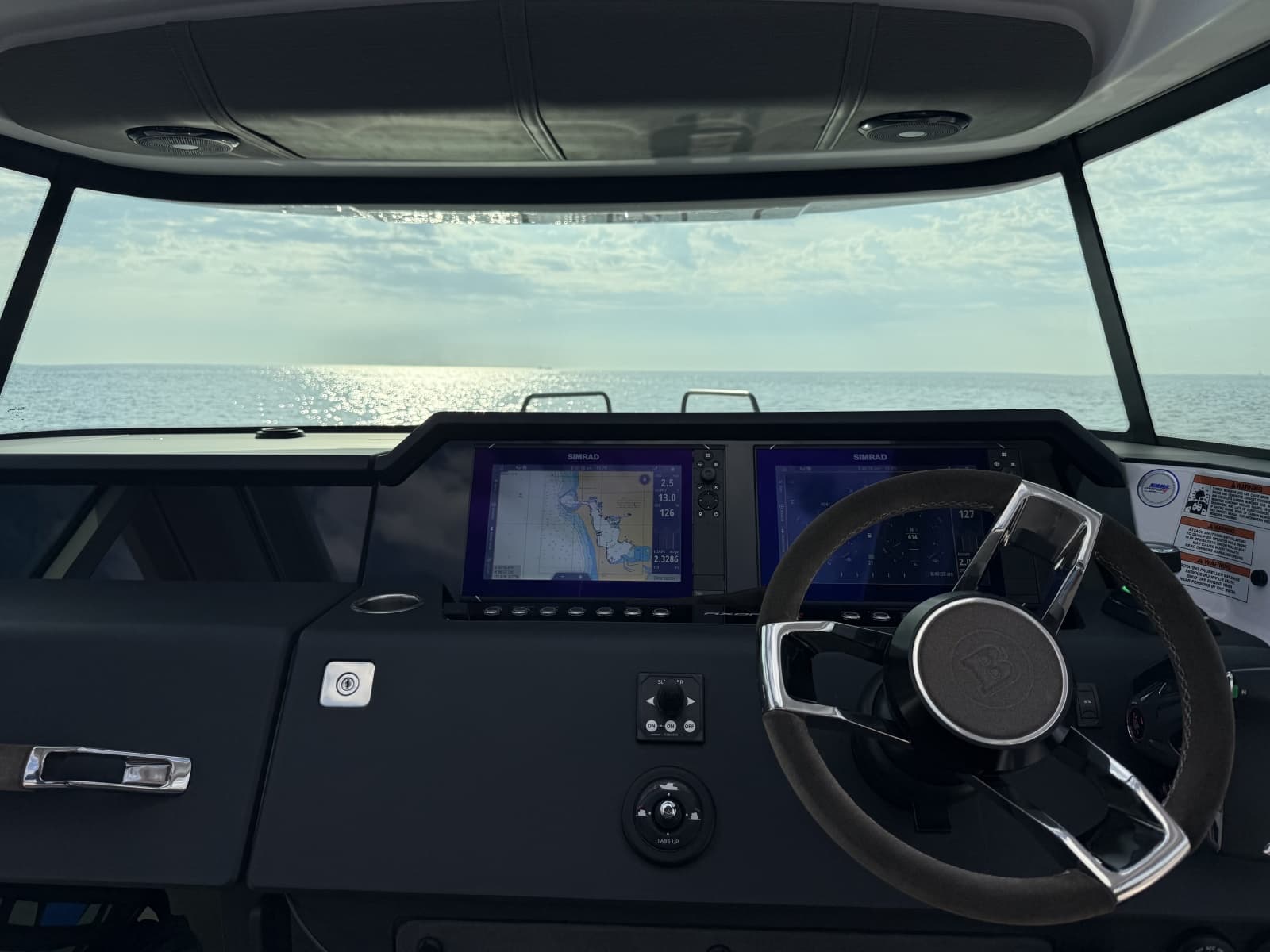 2023 Axopar Brabus 37 XC Cross Cabin - Photo 36