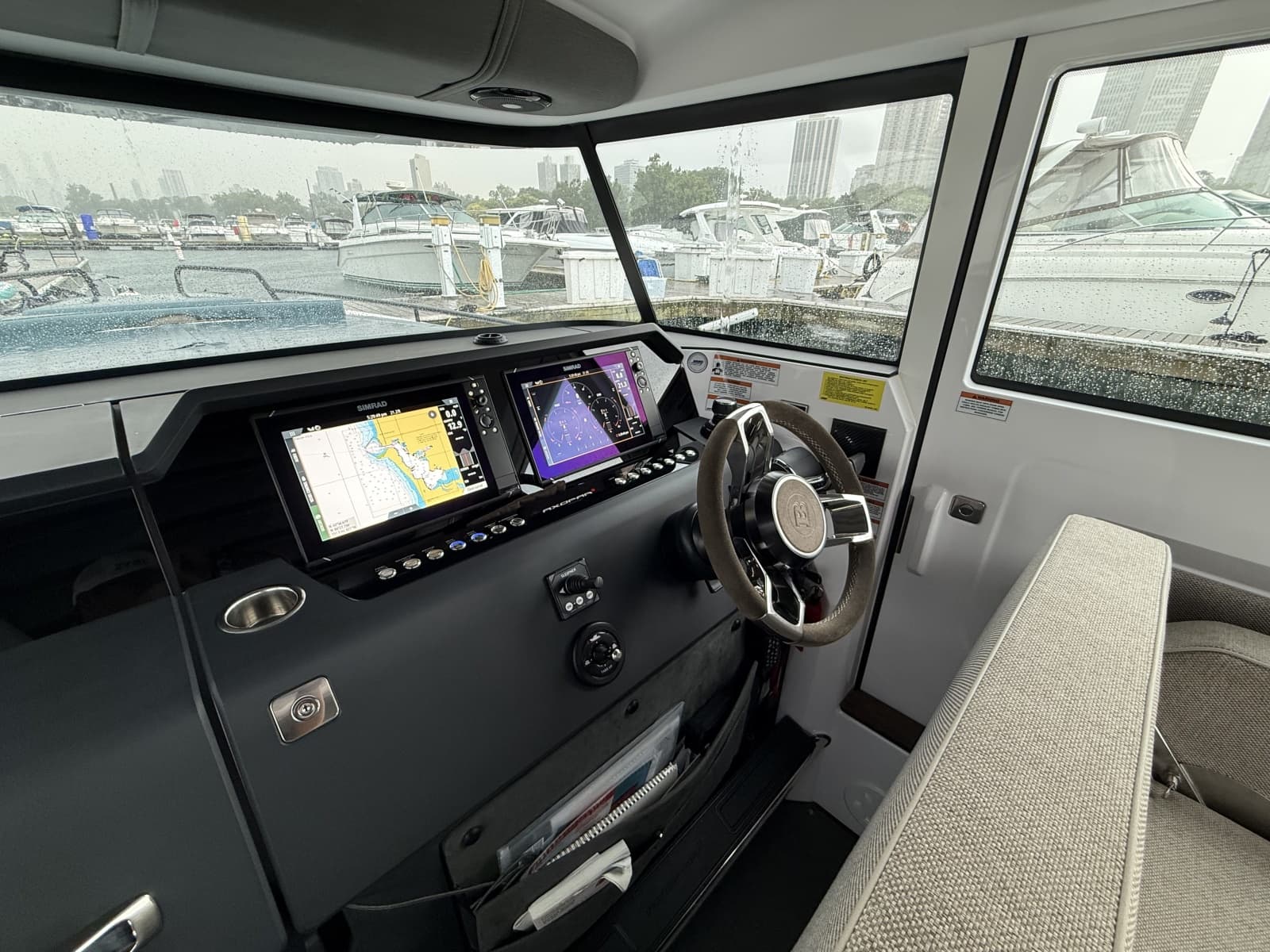 2023 Axopar Brabus 37 XC Cross Cabin - Photo 20