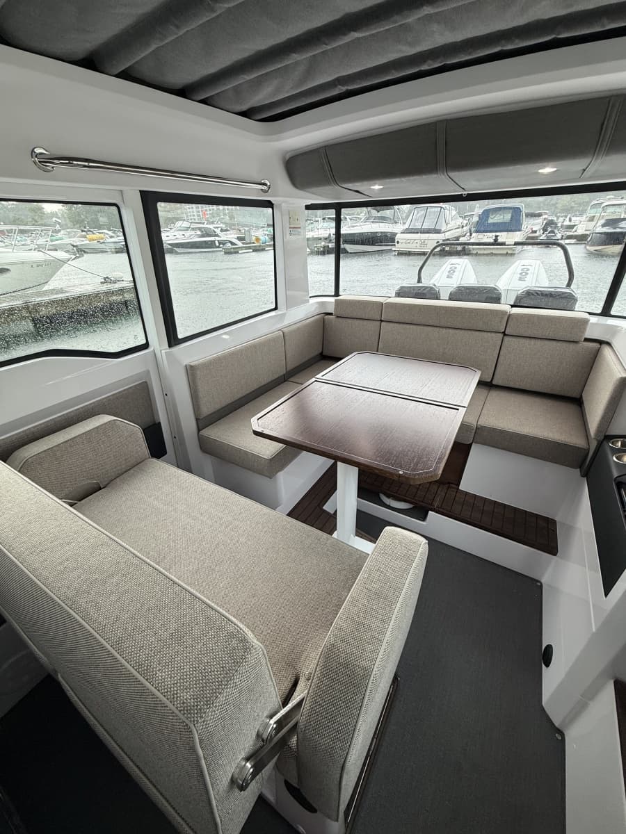 2023 Axopar Brabus 37 XC Cross Cabin - Photo 17