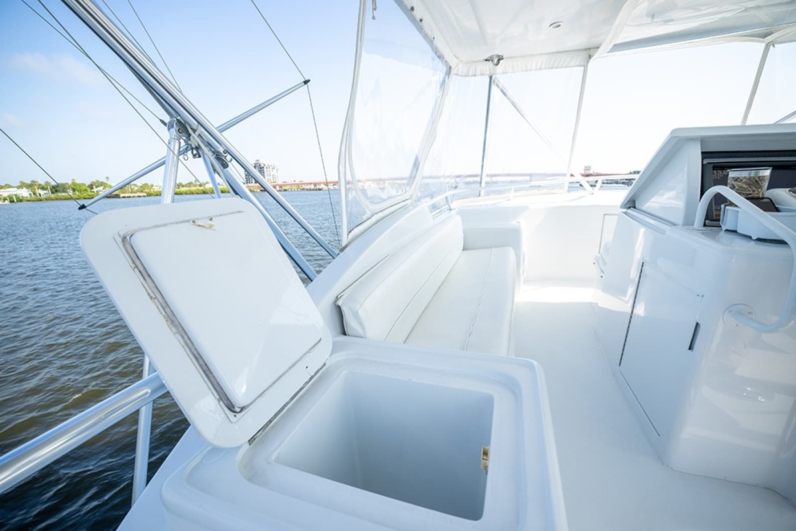 2001 Hatteras 55 Convertible - Photo 50