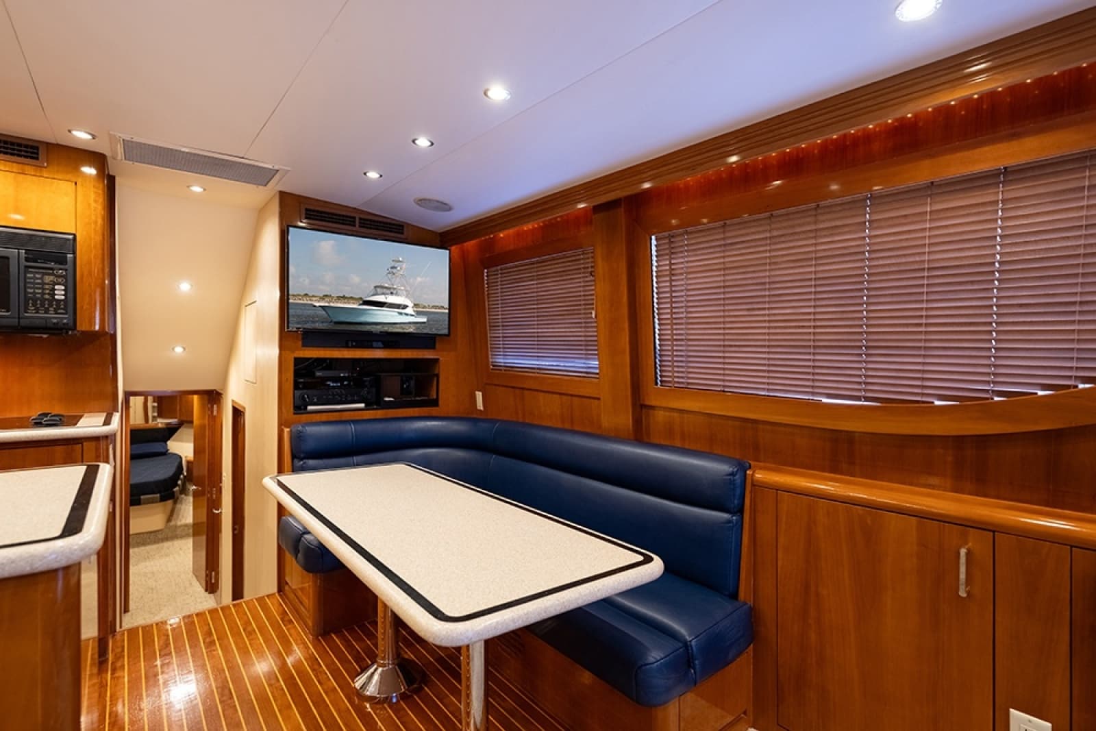 2001 Hatteras 55 Convertible - Photo 25