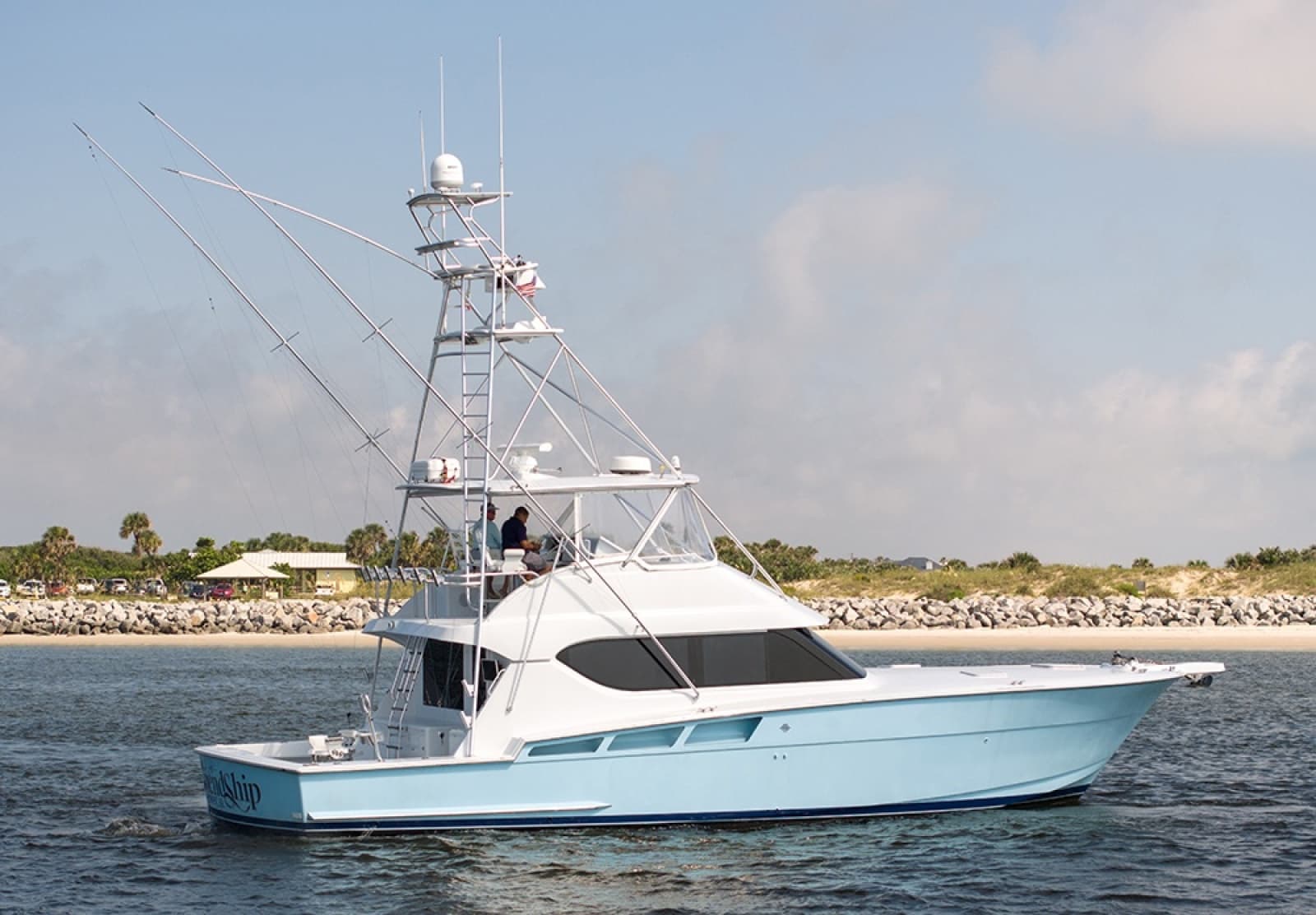 2001 Hatteras 55 Convertible - Photo 23