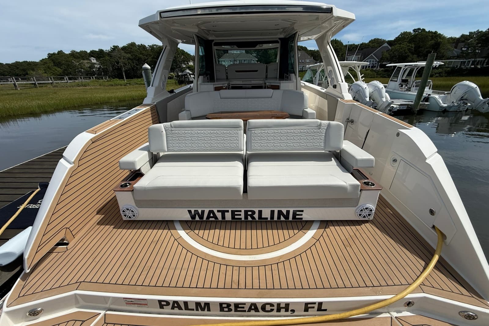 2022 Tiara Yachts 48 LS - Photo 41