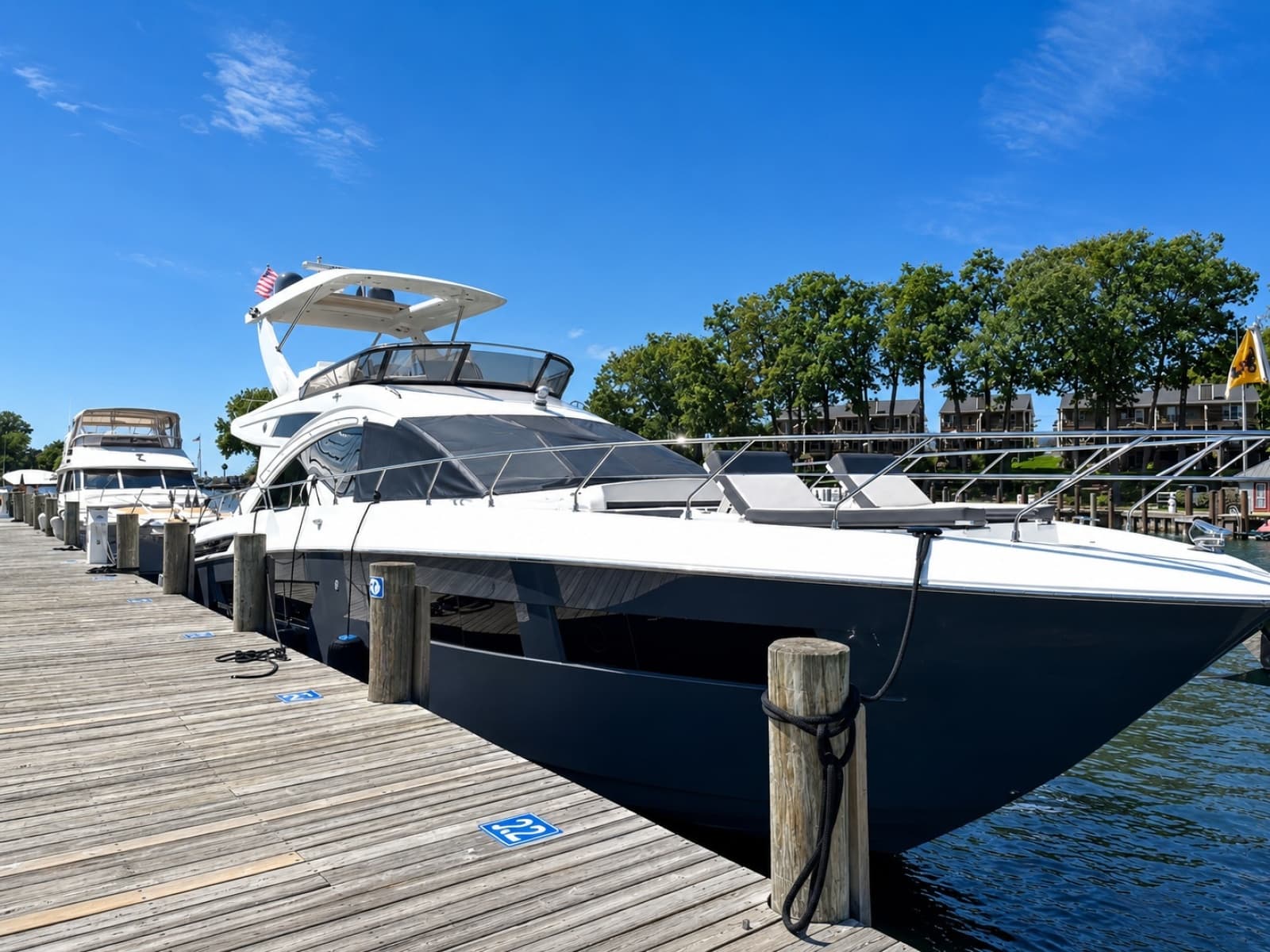 2019 Cruisers 60 FLY - Photo 1