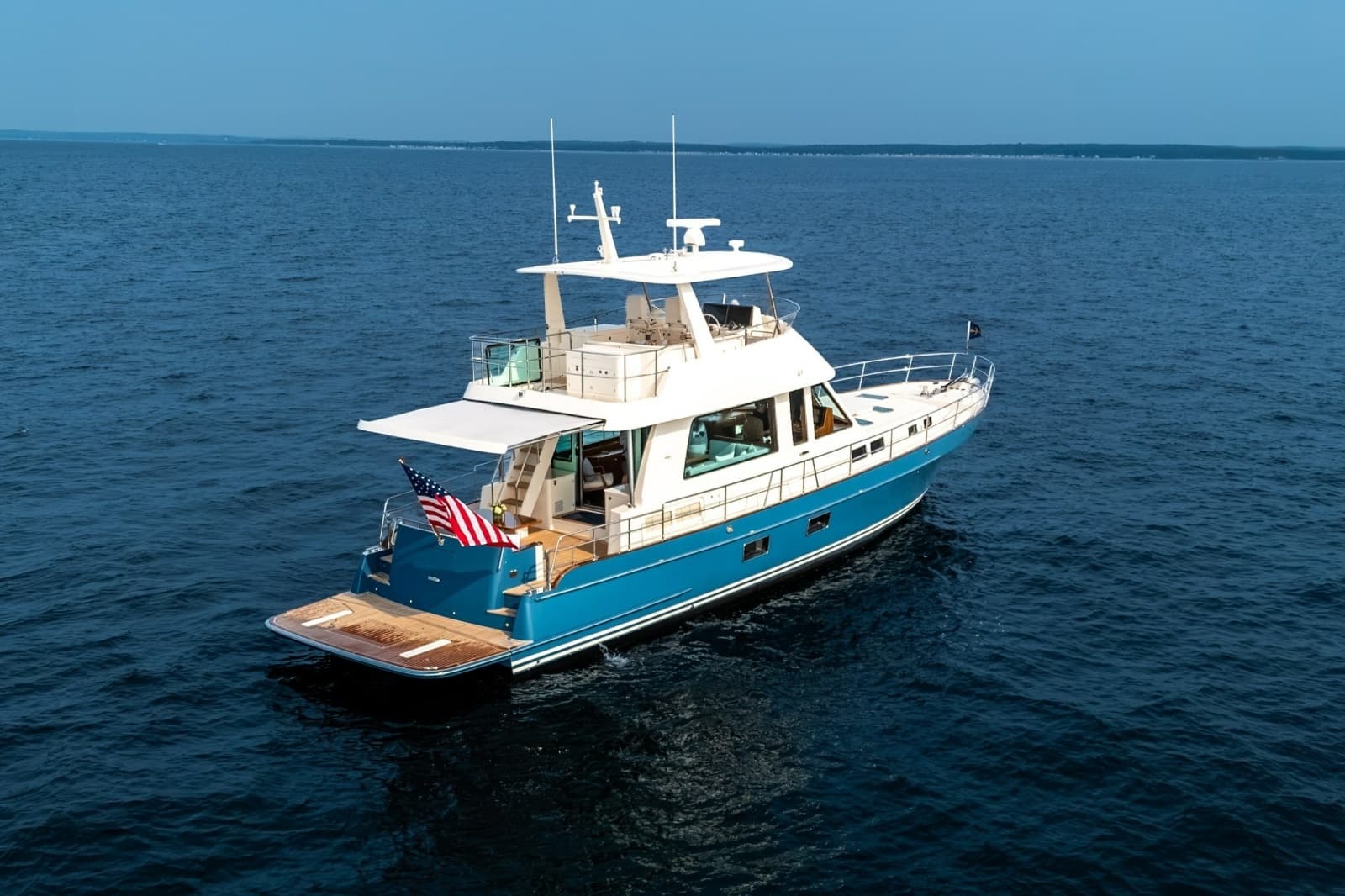 2027 Hunt Yachts 56 Flybridge - Photo 10