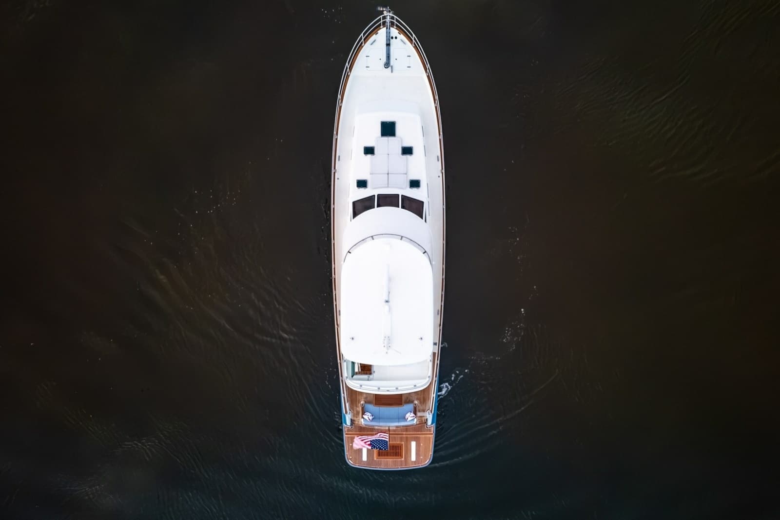 2027 Hunt Yachts 56 Flybridge - Photo 20