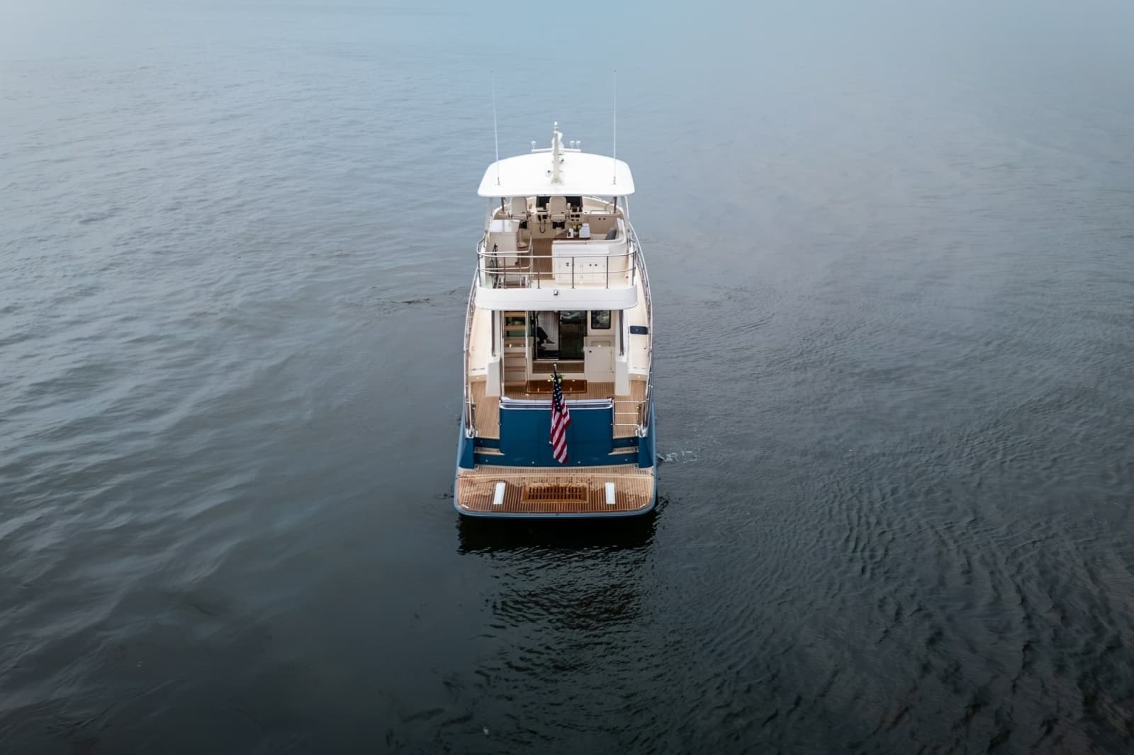 2027 Hunt Yachts 56 Flybridge - Photo 27