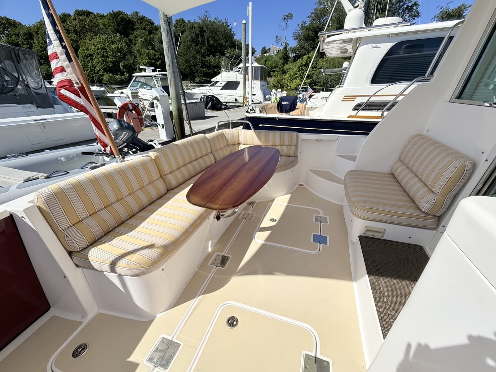 2012 Sabre 42 Salon Express - Photo 16