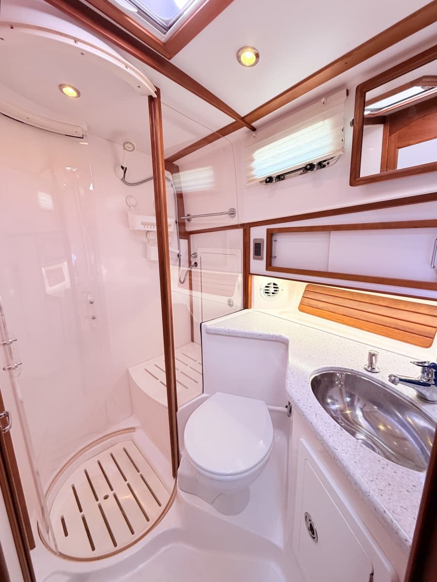 2012 Sabre 42 Salon Express - Photo 41