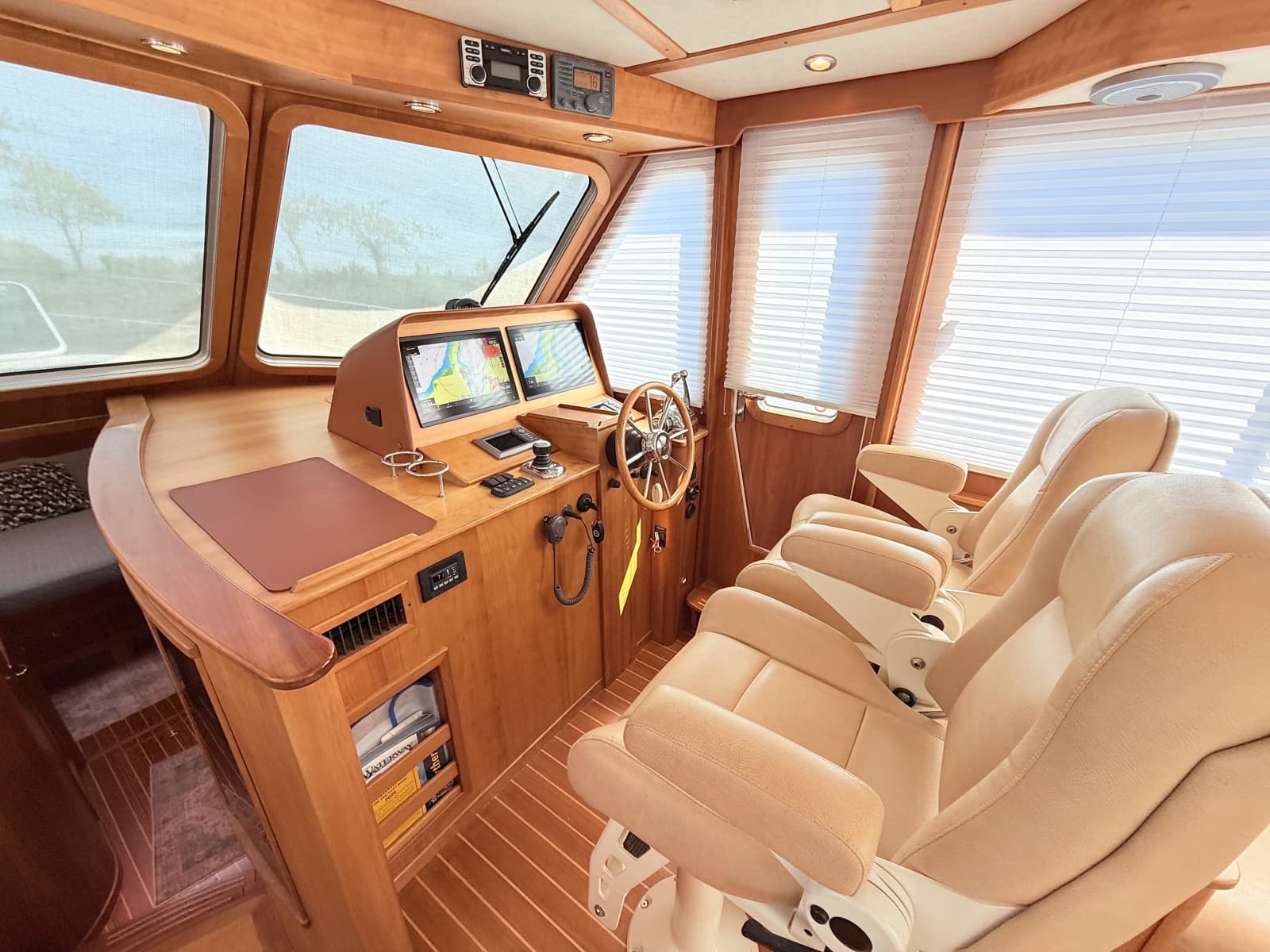 2012 Sabre 42 Salon Express - Photo 29